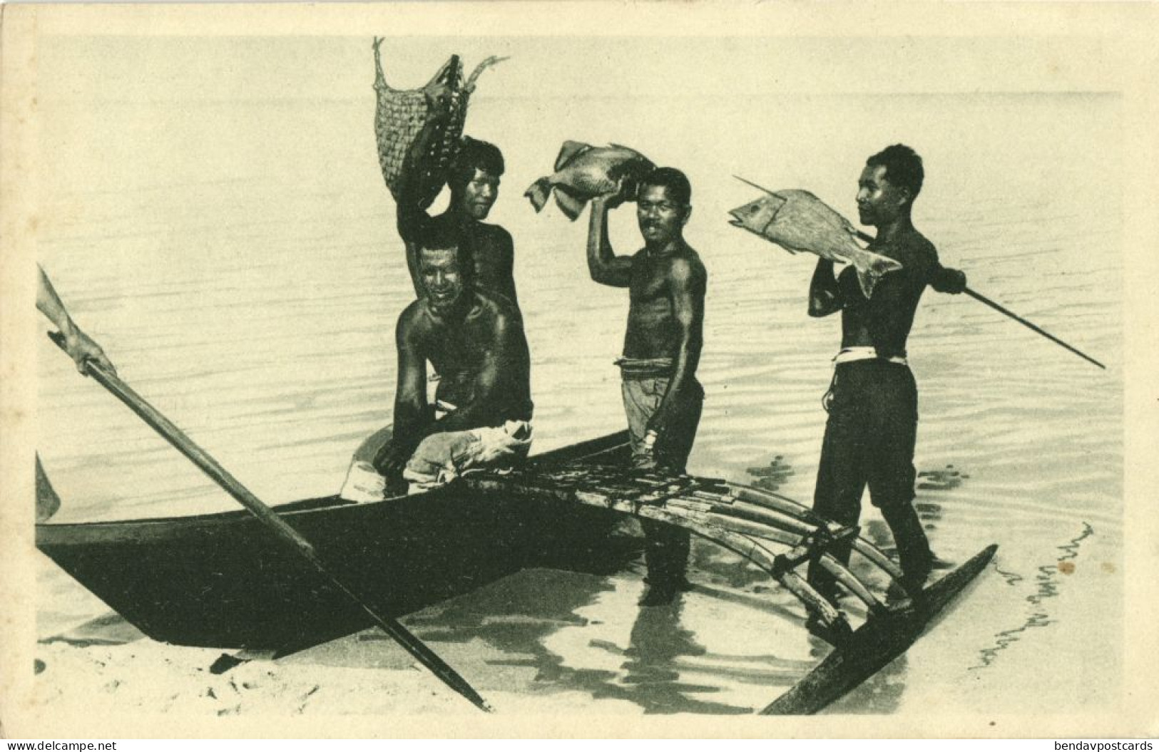 Caroline Islands, Native Spear Fishers returning with Fish (1938) Postcard