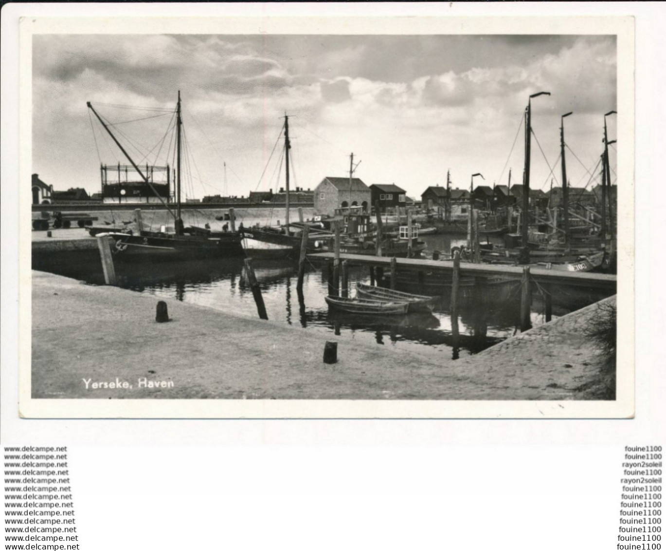 carte de YERSEKE haven ( format 9 x 14 cm )