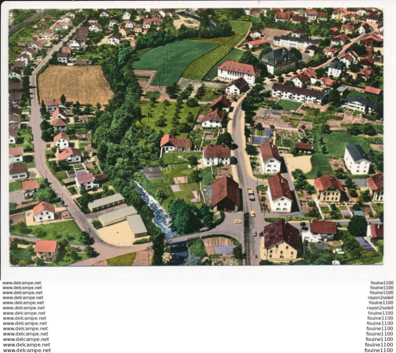 carte ( format 15 x 10 cm ) COURRENDLIN vue aérienne  ( recto verso )