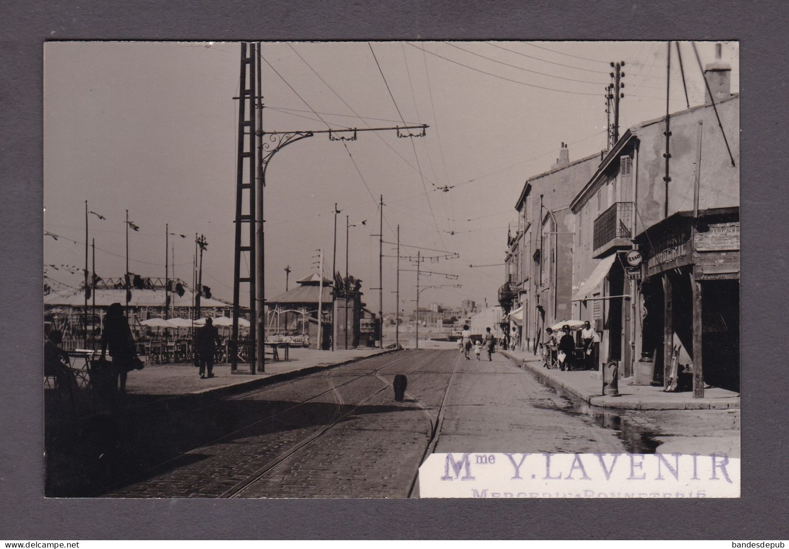 Carte photo Marseille Quartier de la Pointe Rouge publicité Mme Y. Lavenir Mercerie Bonneterie   (  47873)
