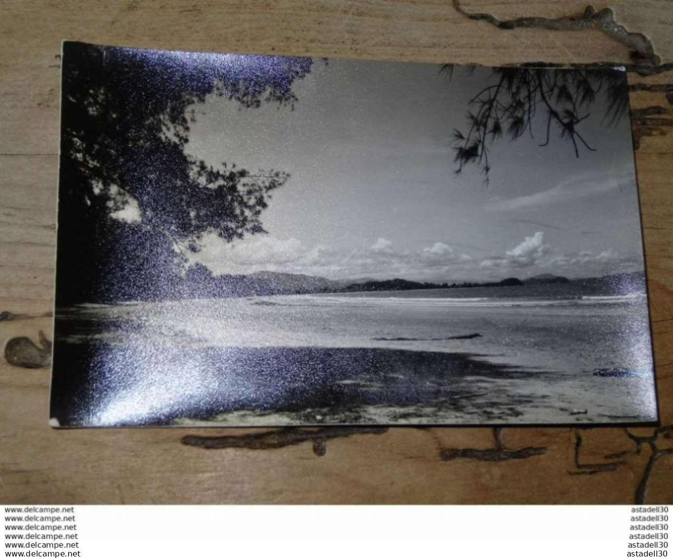 Carte photo non légendée de BRUNEI ................ 2139