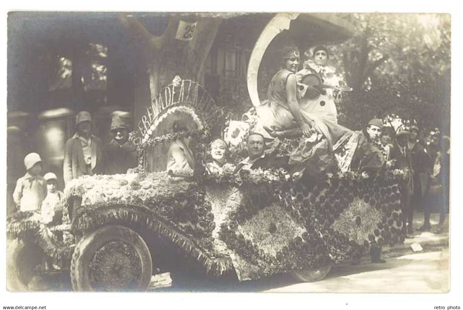 Carte-Photo Robion - Corso 1930 , automobile