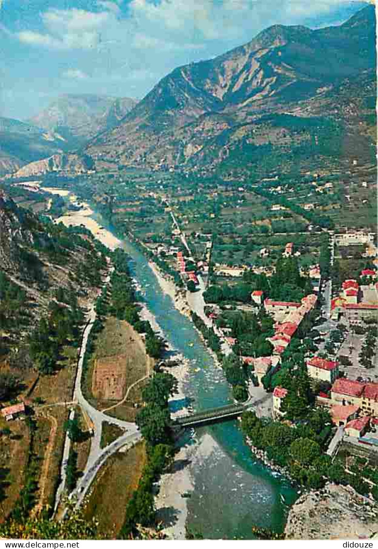 Carte Postale - 04 - Castellane - Castellane et le Verdon vus de Notre-Dame du Roc - CPM - Voir Scans Recto-Verso - Posc