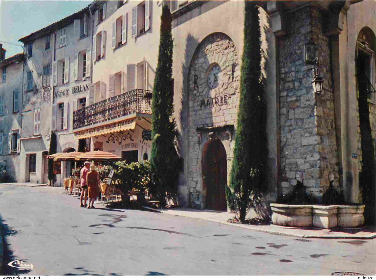Carte Postale - 06 - Mougins - L hôtel de ville - Horloge - CPM - Voir Scans Recto-Verso