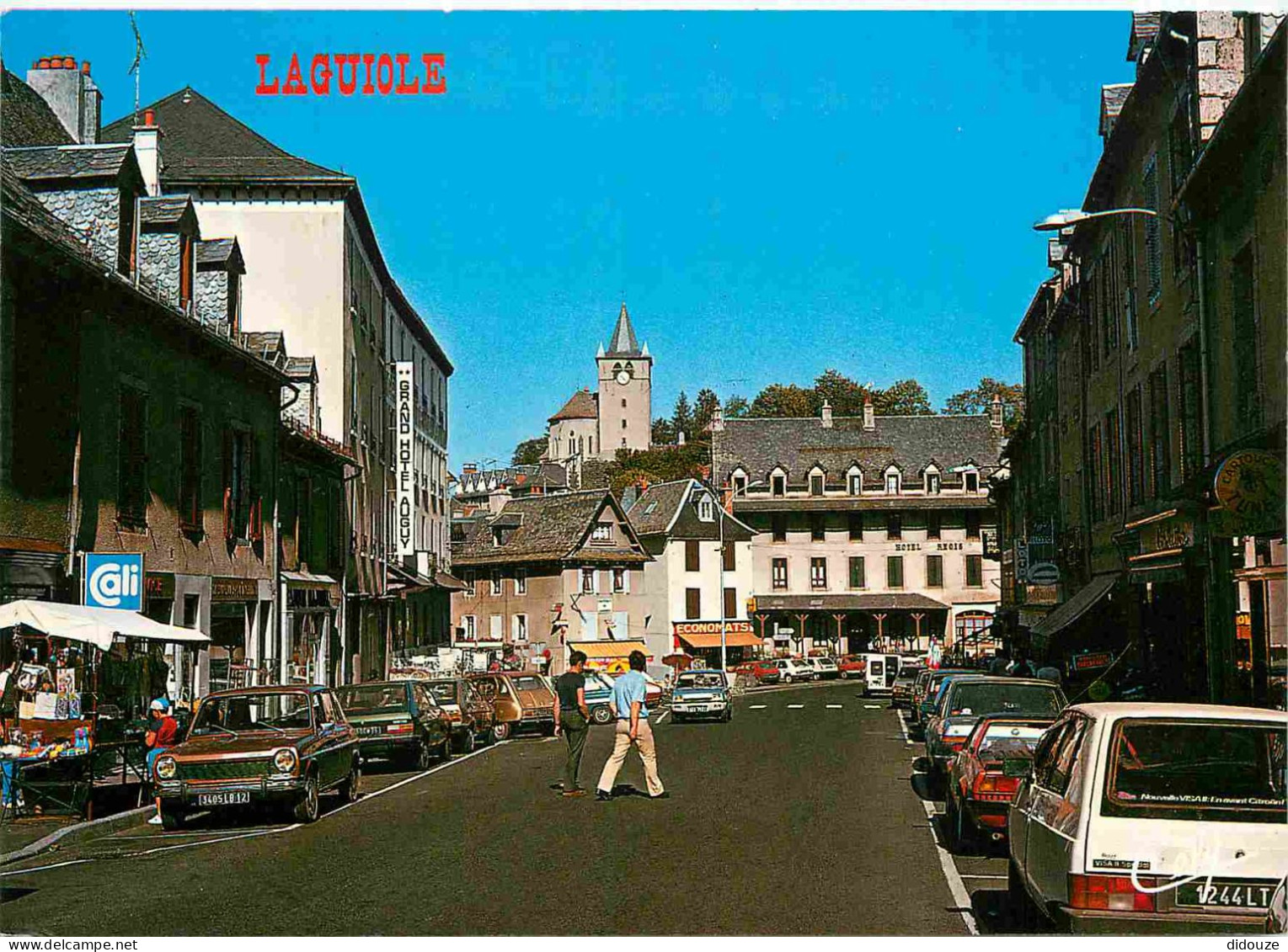 Carte Postale - 12 - Laguiole - Centre ville - Automobiles - CPM - Voir Scans Recto-Verso - Poscard - Carta Postal -  Po