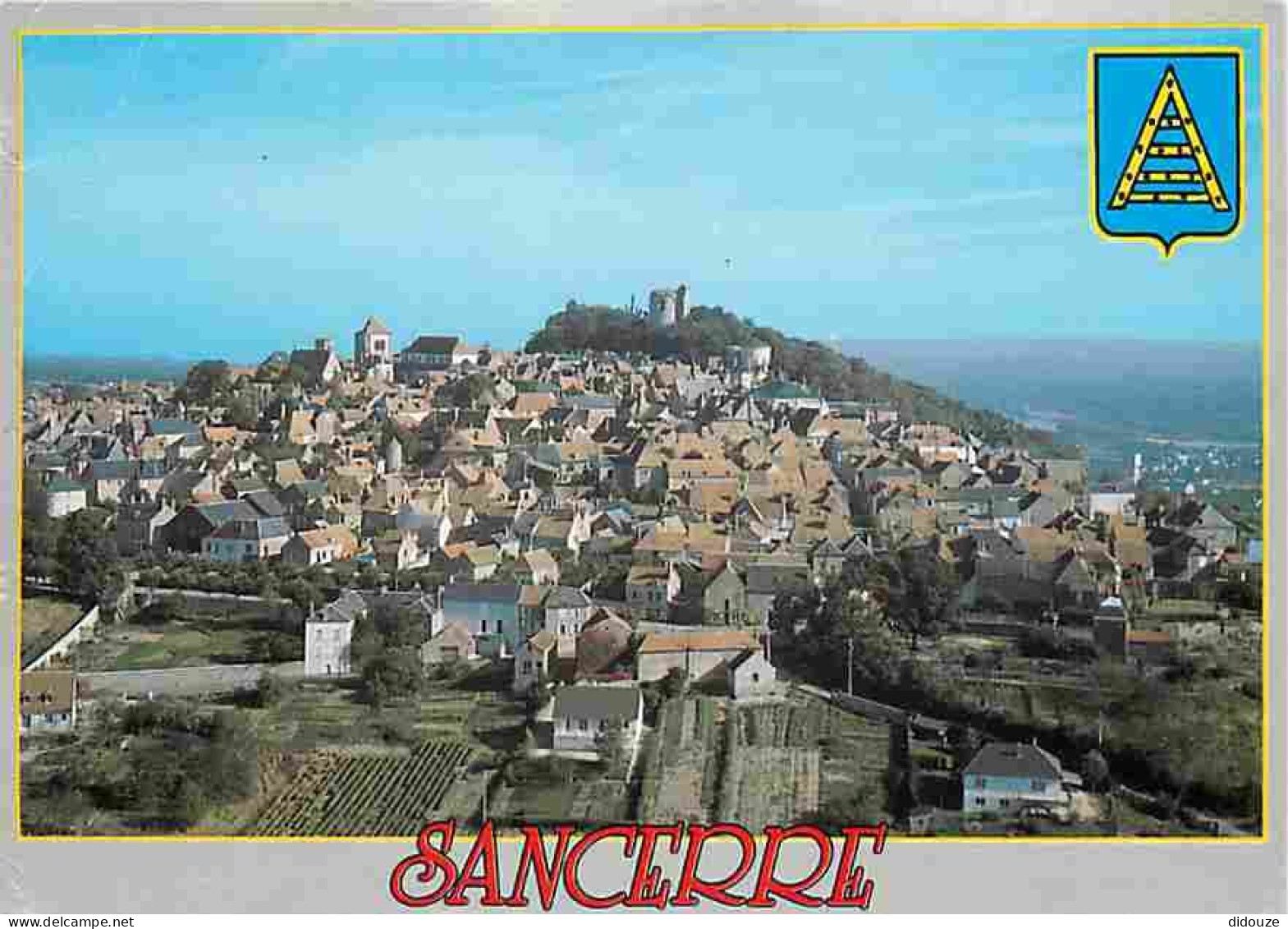 Carte Postale - 18 - Sancerre - Vue Générale aérienne - Blasons - Flamme Postale de Sancerre - Etat léger pli visible -