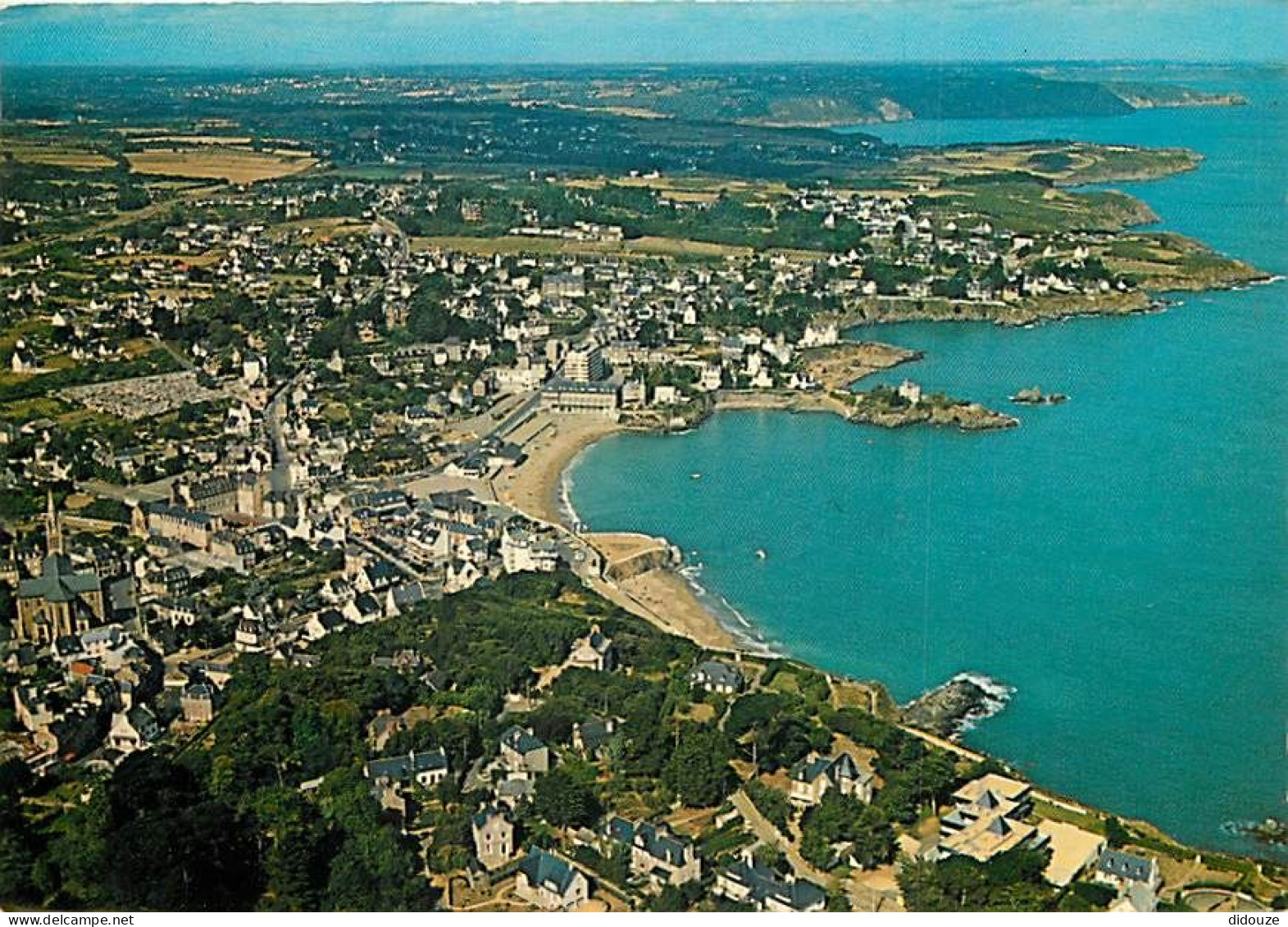 Carte Postale - 22 - Saint Quay Portrieux - Vue Générale aérienne - Flamme Postale de Saint Quay Portrieux - CPM - Voir