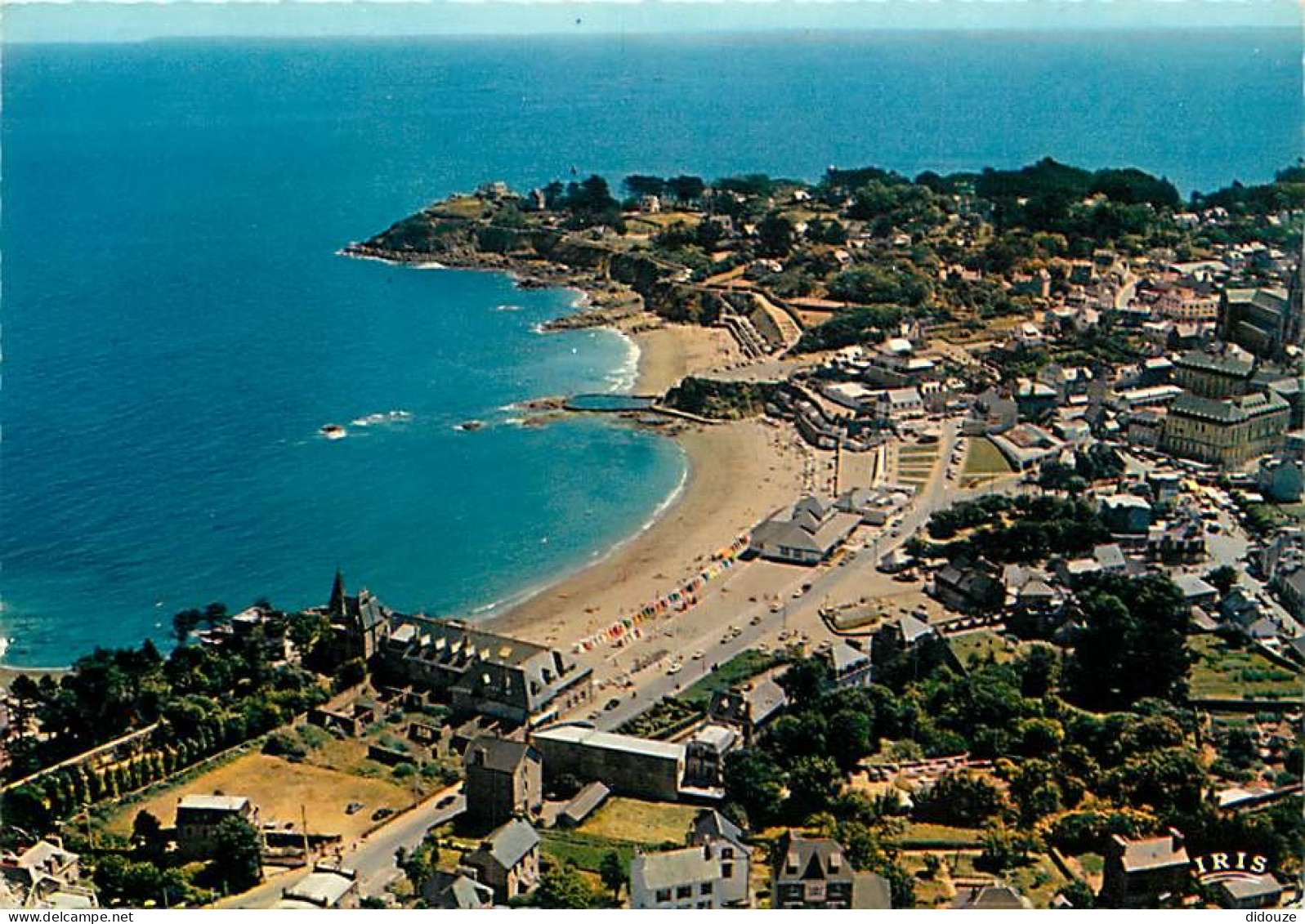 Carte Postale - 22 - Saint Quay Portrieux - Vue Générale aérienne - La Grande Plage , La Plage du Chatelet, la Piscine -
