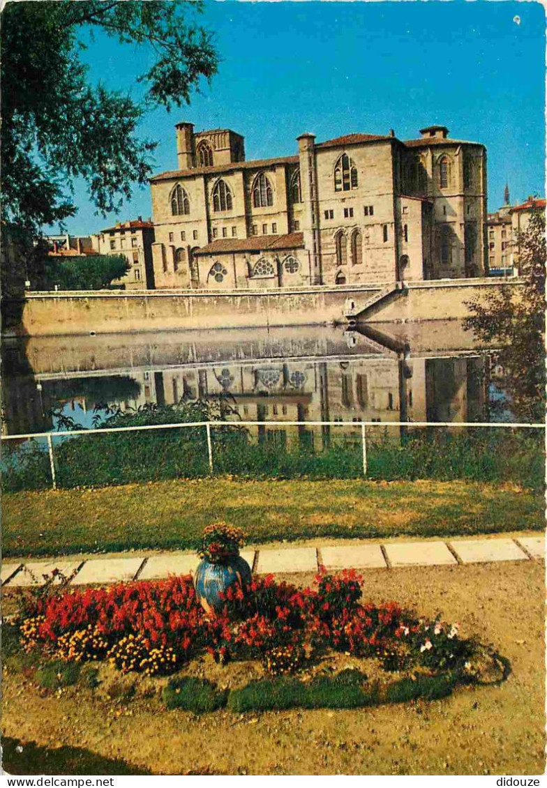 Carte Postale - 26 - Romans sur Isere - Collégiale Saint Barnard - Fleurs - CPM - Voir Scans Recto-Verso - Poscard - Car