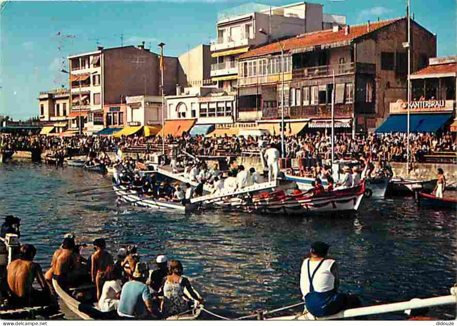 Carte Postale - 34 - Palavas les Flots - Joutes sur le canal - Flamme Postale de Palavas les Flots - CPM - Voir Scans Re