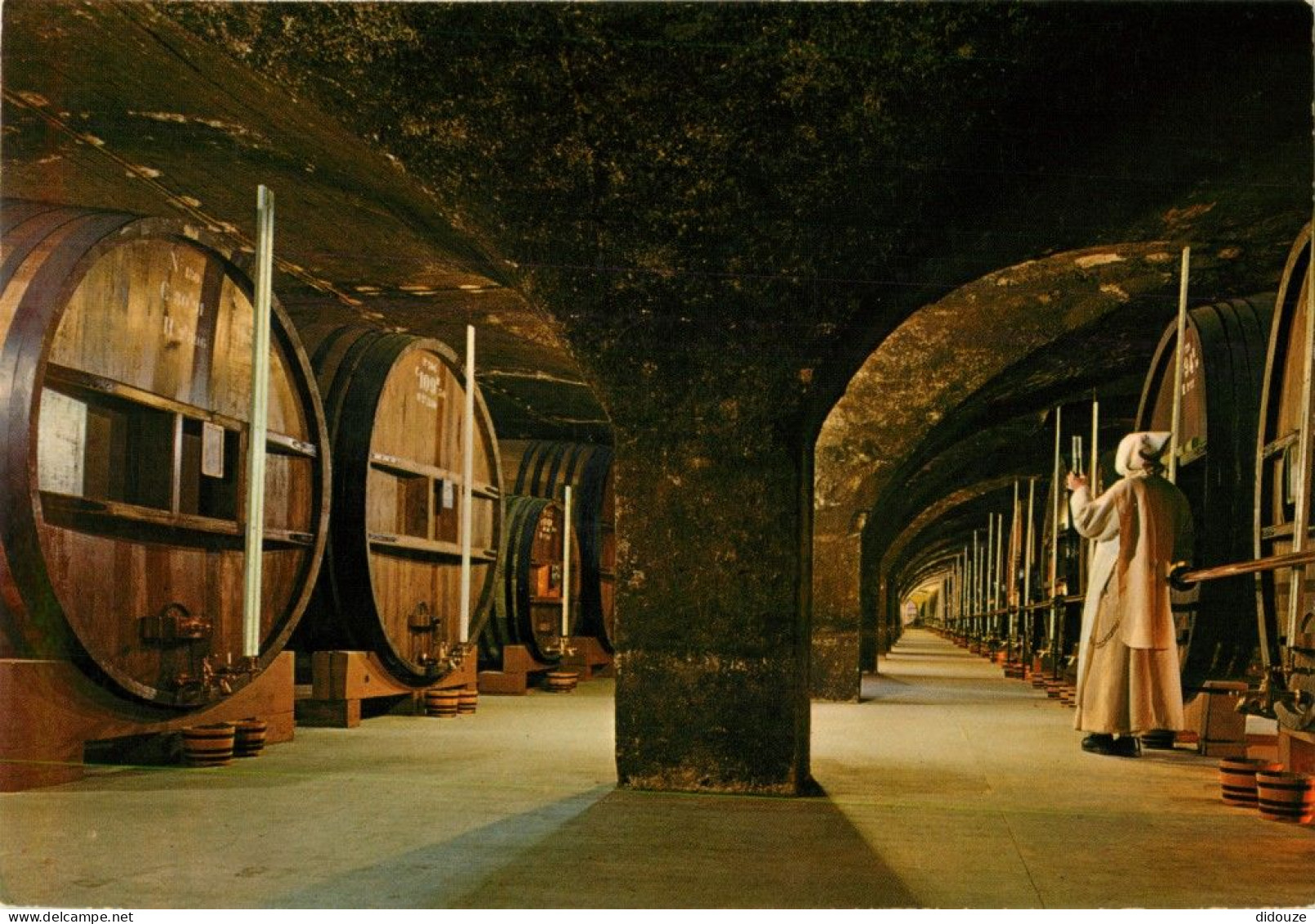 Carte Postale - 38 - Saint Pierre de Chartreuse - Monastère de la Grande Chartreuse - Les caves de vieillissement de la
