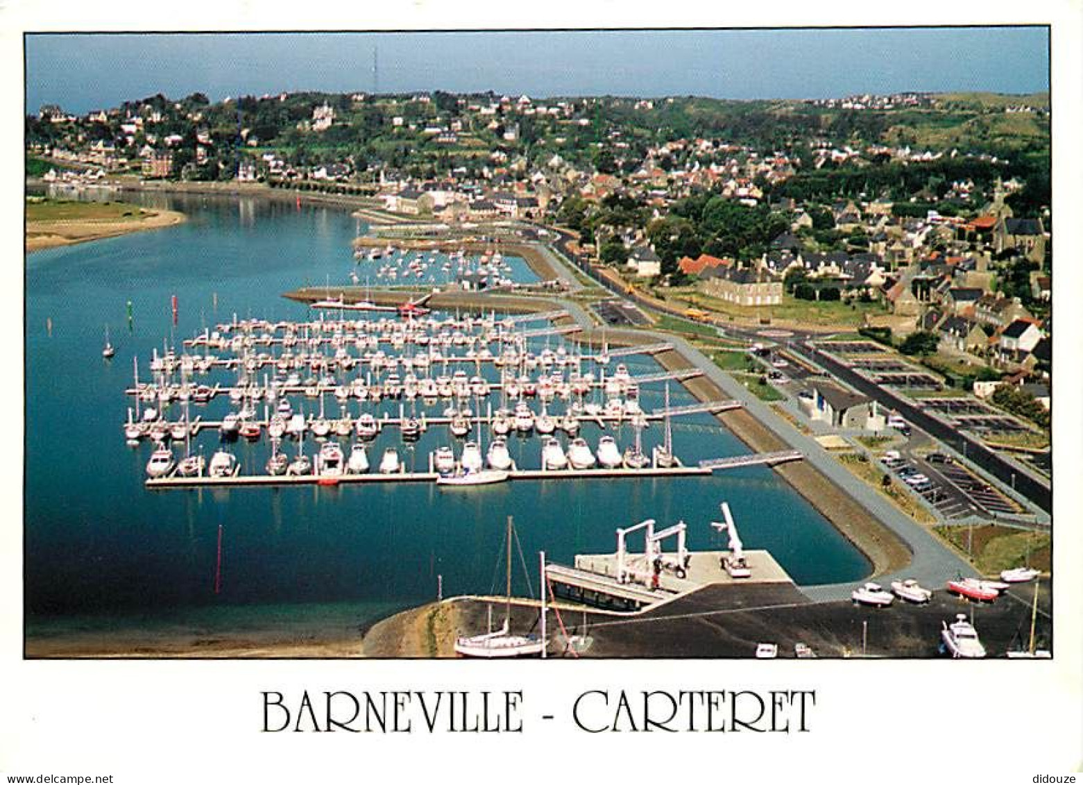 Carte Postale - 50 - Barneville - Carteret - Le port des Isles - Vue aérienne - Bateaux - Flamme Postale de Barneville C
