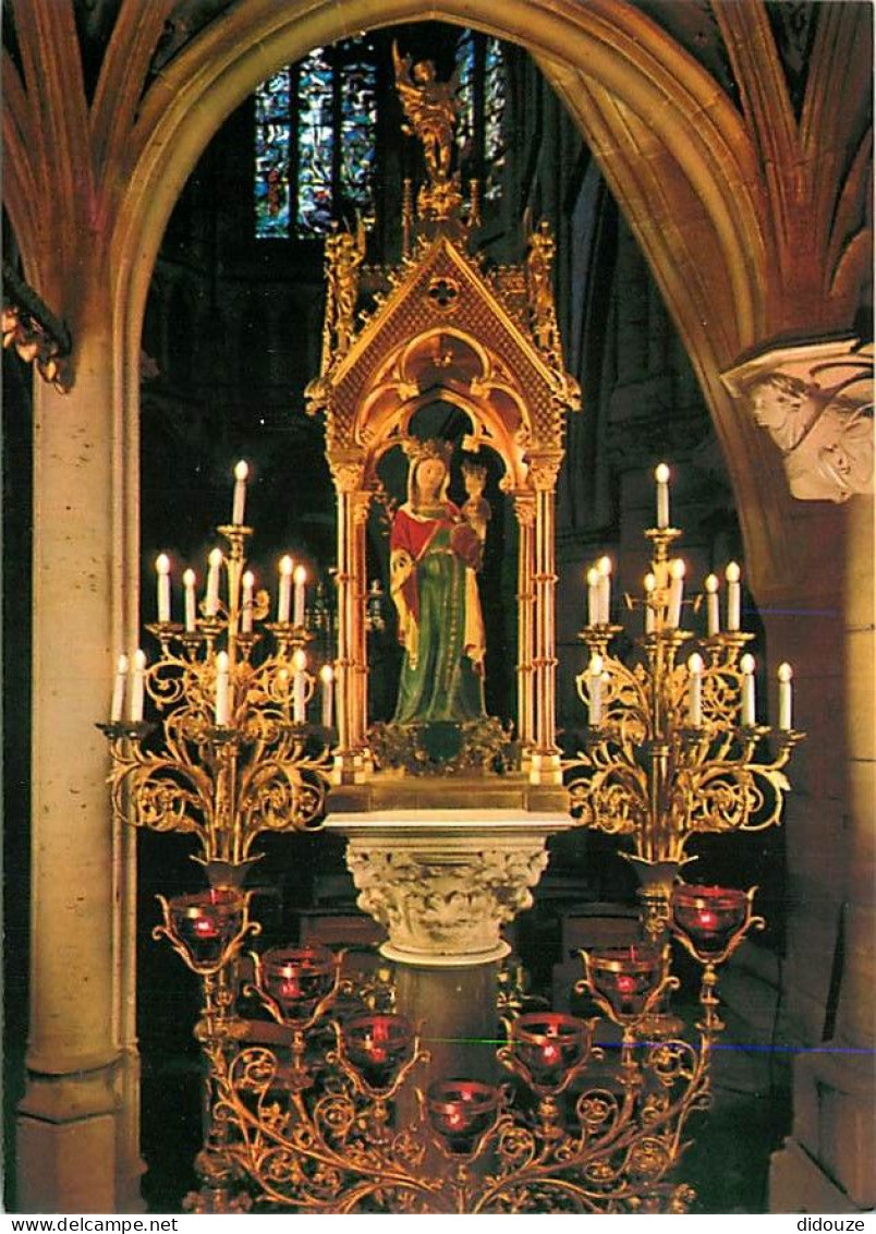 Carte Postale - 51 - L'Epine - Intérieur de la Basilique Notre Dame de l'Epine - La statue miraculeuse de Notre Dame de