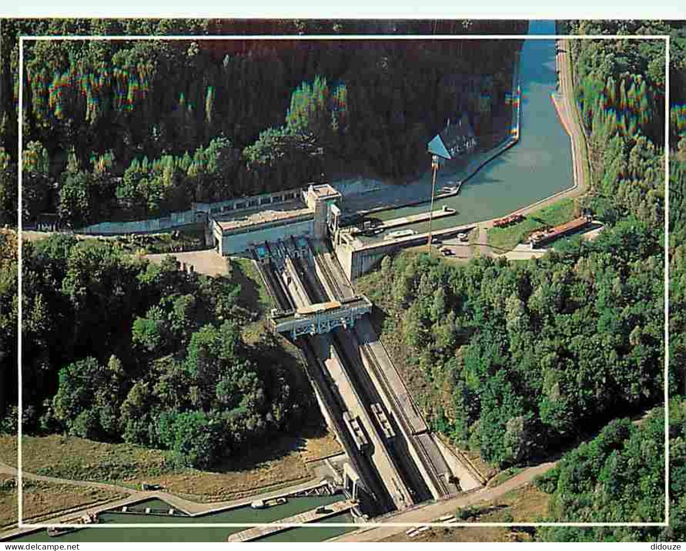 Carte Postale - 57 - Saint Louis - Arzviller - Le plan incliné transversal - Ascenseur à Bateaux - Vue aérienne - Carte