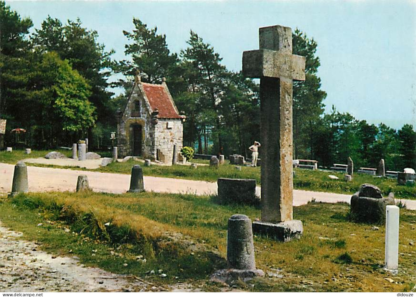 Carte Postale - 61 - Bagnoles de l'Orne - La Chapelle Sainte Geneviève - Flamme Postale de Bagnoles de l'Orne - CPM - Vo