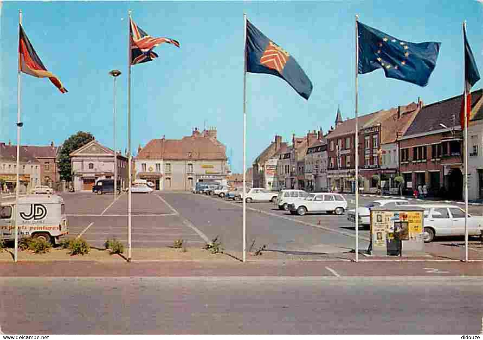 Carte Postale - 62 - Lillers - Place Jean Jaurès - Automobiles - CPM - Voir Scans Recto-Verso - Poscard - Carta Postal -