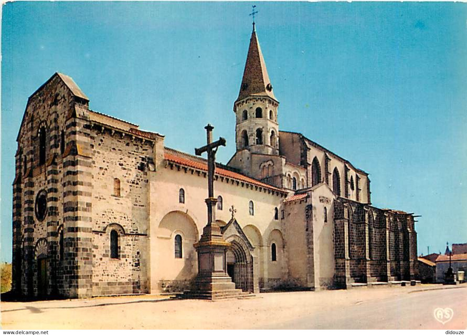 Carte Postale - 63 - Ennezat - L'Eglise - CPM - Voir Scans Recto-Verso - Poscard - Carta Postal -  Postkarte