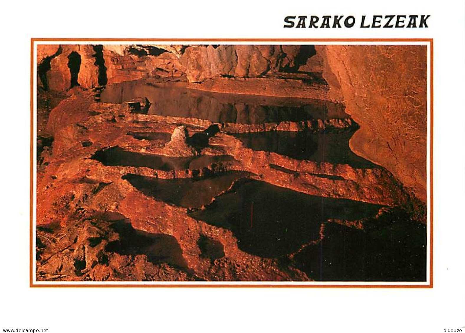 Carte Postale - 64 - Sare - Sarako Lezeak - Grottes de Sare en Pays Basque - Les bassins : image lunaire des entrailles