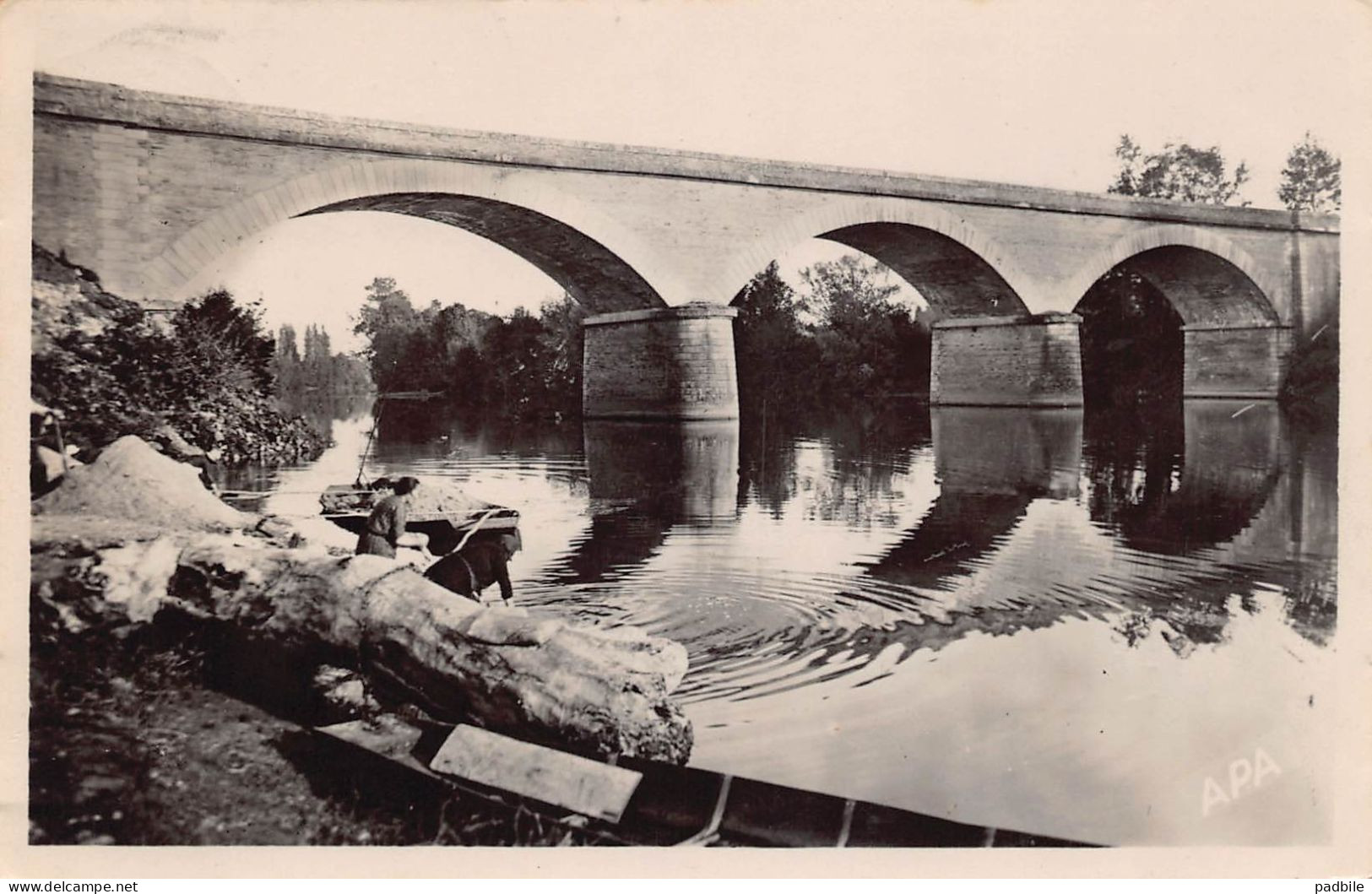 carte postale 81. Vielmur sur Agout  lavandières   très beau plan