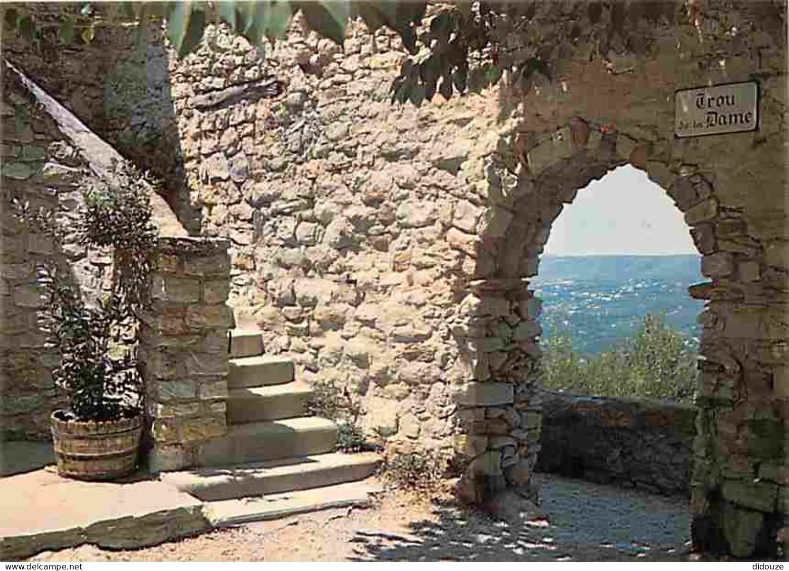 Carte Postale - 83 - Le Castellet - Carte Neuve - CPM - Voir Scans Recto-Verso - Poscard - Carta Postal -  Postkarte