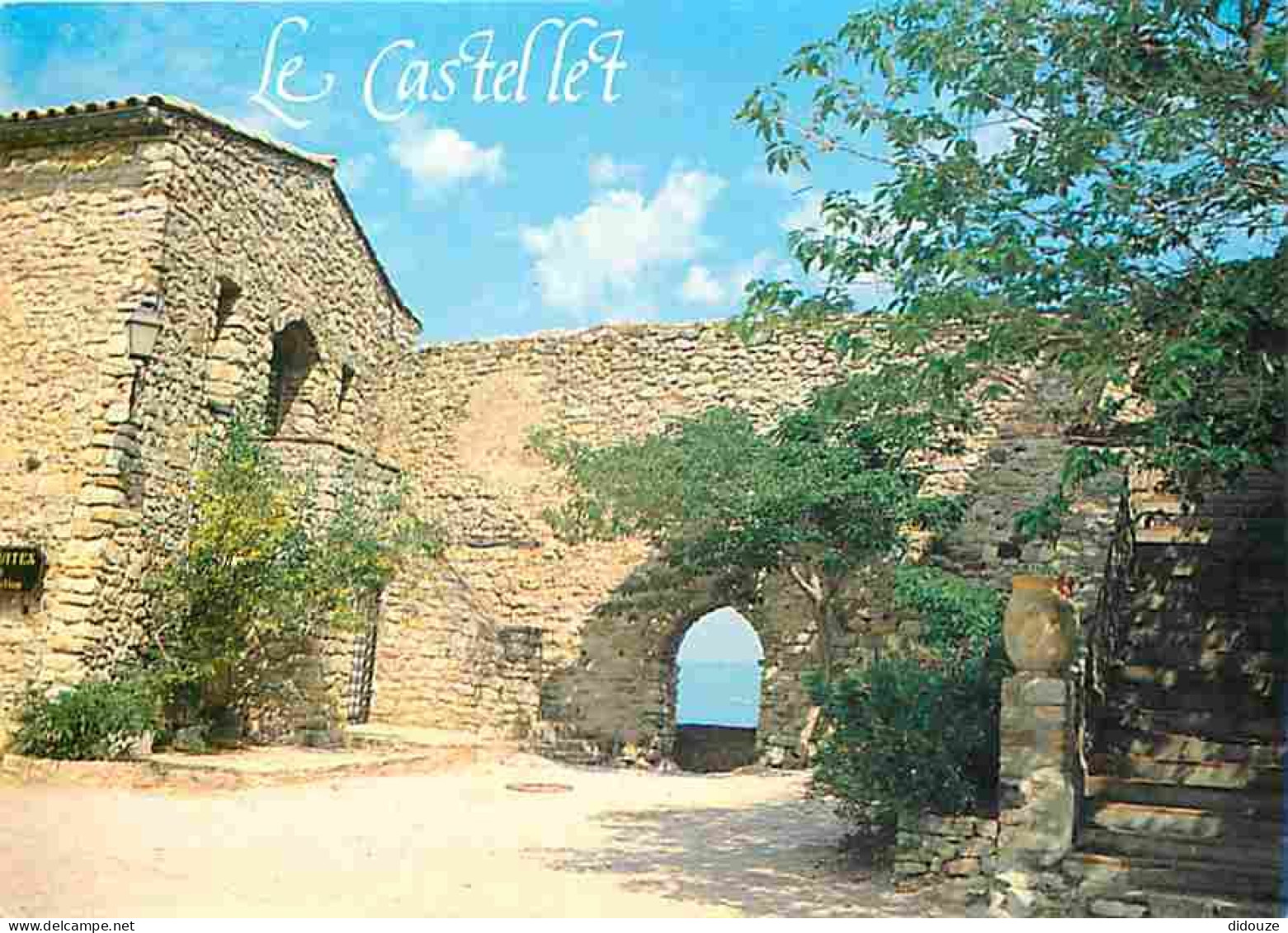 Carte Postale - 83 - Le Castellet - La Place de la Mairie - Le Trou de la Dame - CPM - Voir Scans Recto-Verso - Poscard