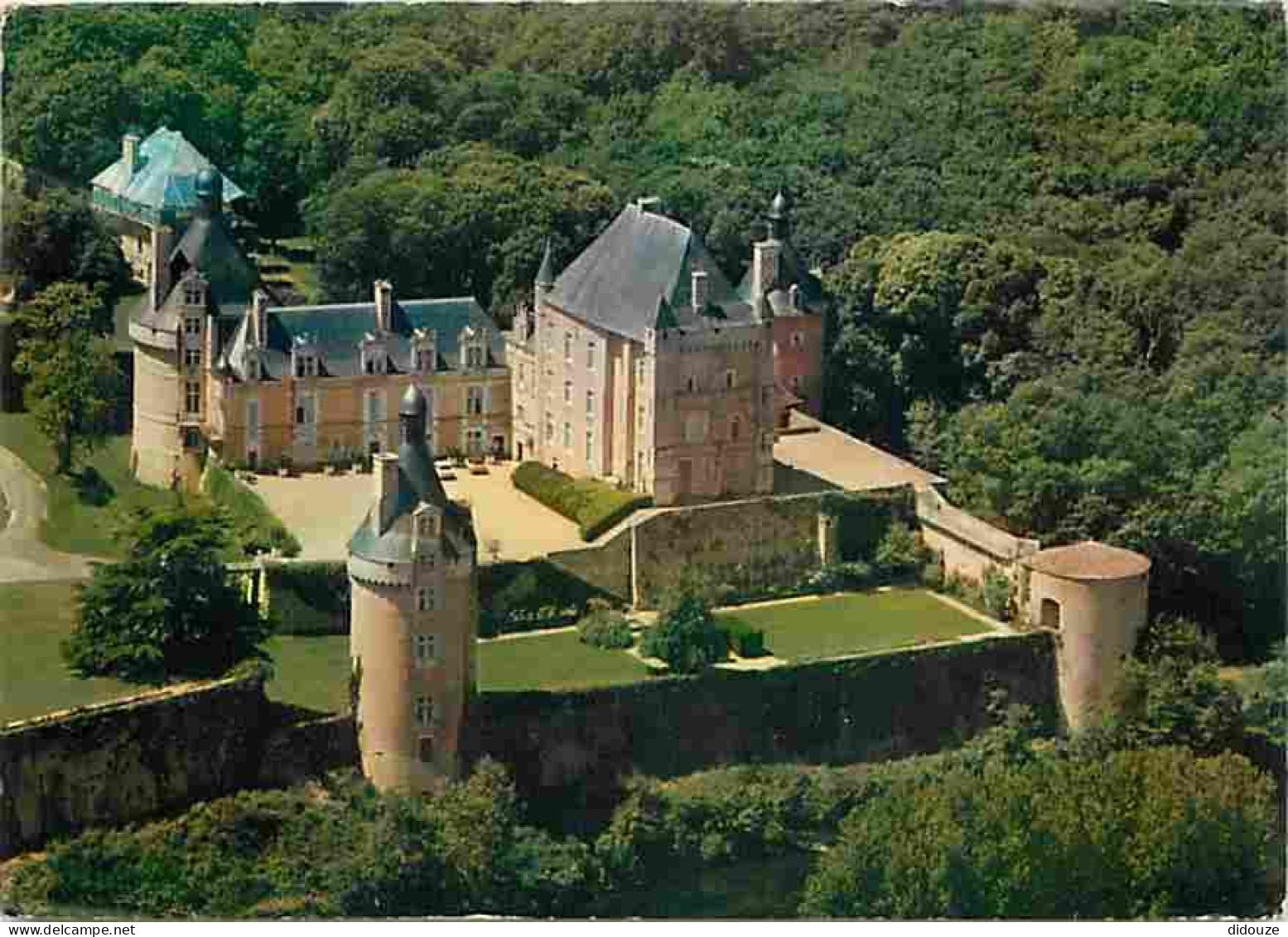 Carte Postale - 86 - Bonnes - Le Château de Touffou - Flamme Postale de Cloyes sur le Loir - CPM - Voir Scans Recto-Vers