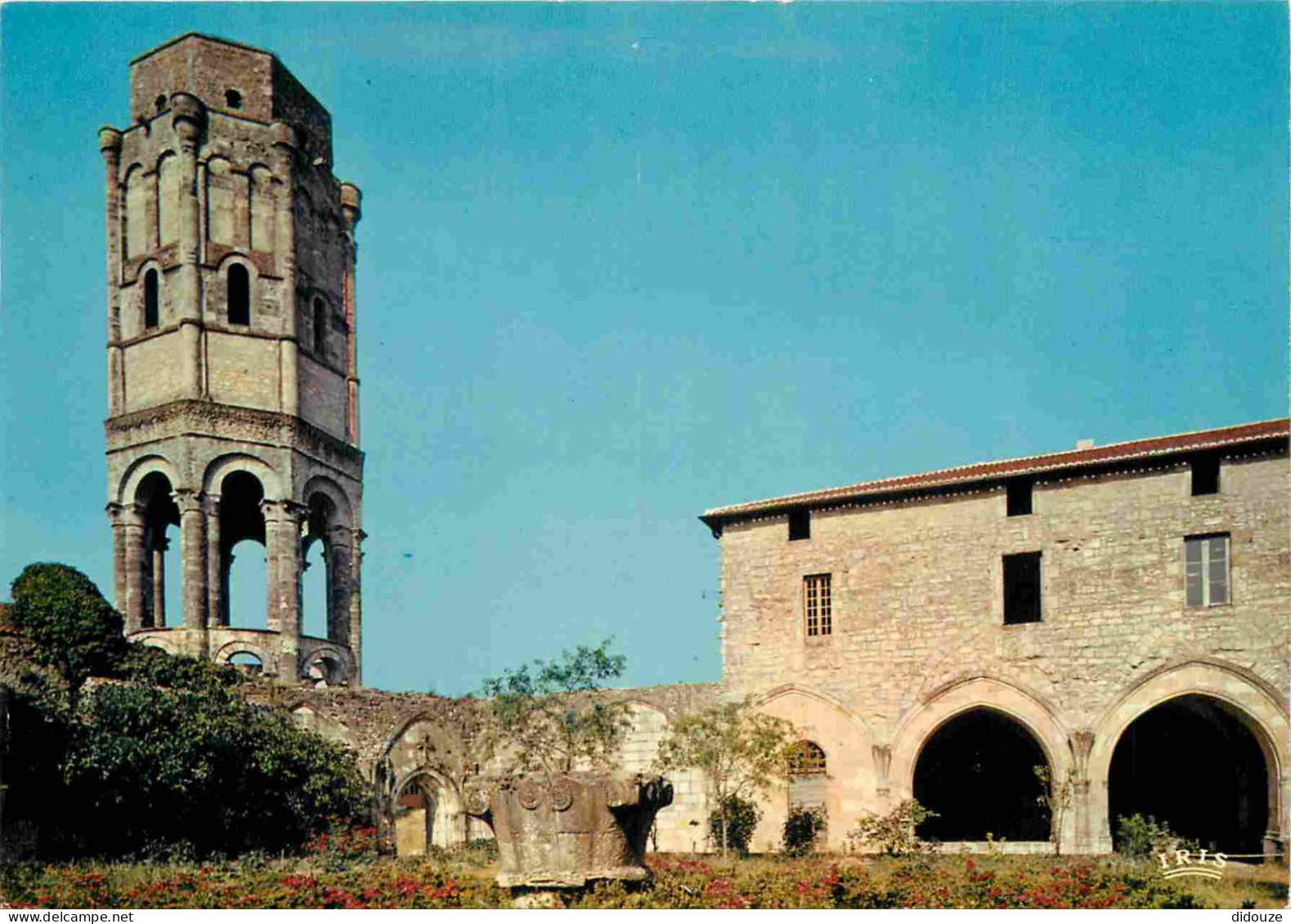 Carte Postale - 86 - Charroux - La Tour Octogonale - CPM - Voir Scans Recto-Verso - Poscard - Carta Postal -  Postkarte