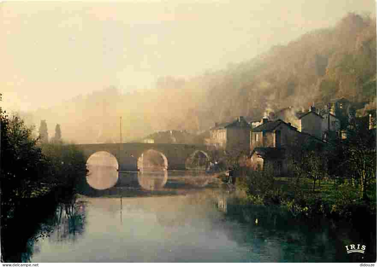 Carte Postale - 87 - Saint Léonard de Noblat - Le pont de Noblat sur la Vienne - Brume matinale - Carte Neuve - CPM - Vo
