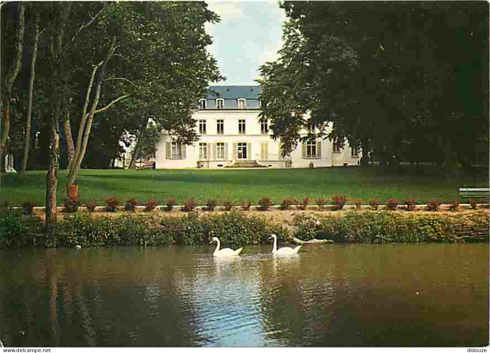Carte Postale - 91 - Saint Michel sur Orge - Nouvelle mairie avec parc - Cygnes - Carte Neuve - CPM - Voir Scans Recto-V