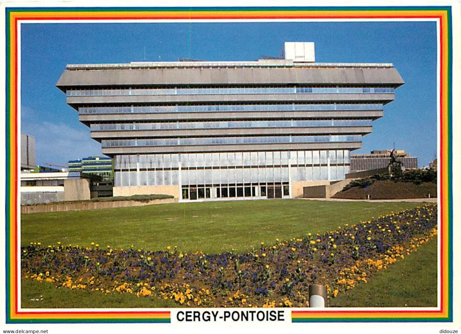 Carte Postale - 95 - Cergy Pontoise - La Préfecture - Fleurs - CPM - Voir Scans Recto-Verso - Poscard - Carta Postal -