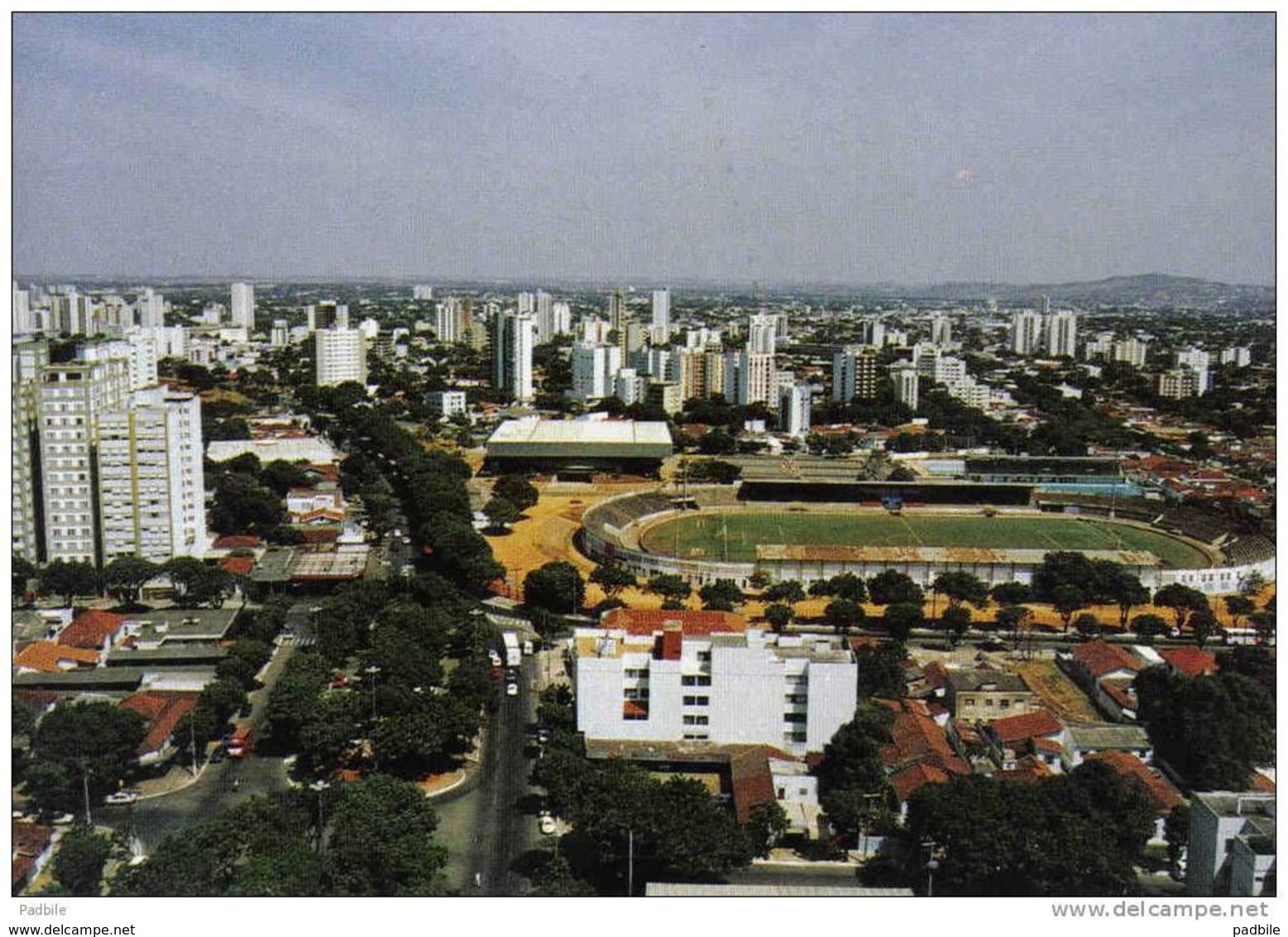 carte postale Amérique du Sud  Brésil  Goiania    stade de Football  très beau plan