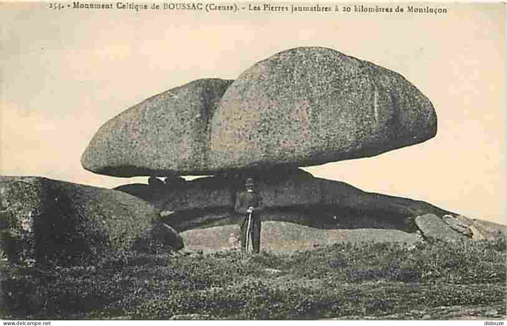 Carte Postale Ancienne - 23 - Boussac - Monument Celtique de Boussac - Les Pierres jaunatres à 20 kilomètres de Montluço