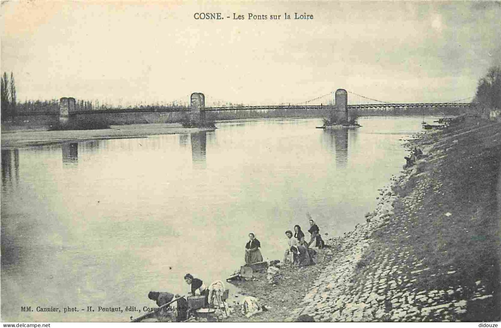 Carte Postale Ancienne - 58 - Cosne Cours sur Loire - Les ponts sur la Loire - Animée - Laveuses - Lavandières - CPA - V
