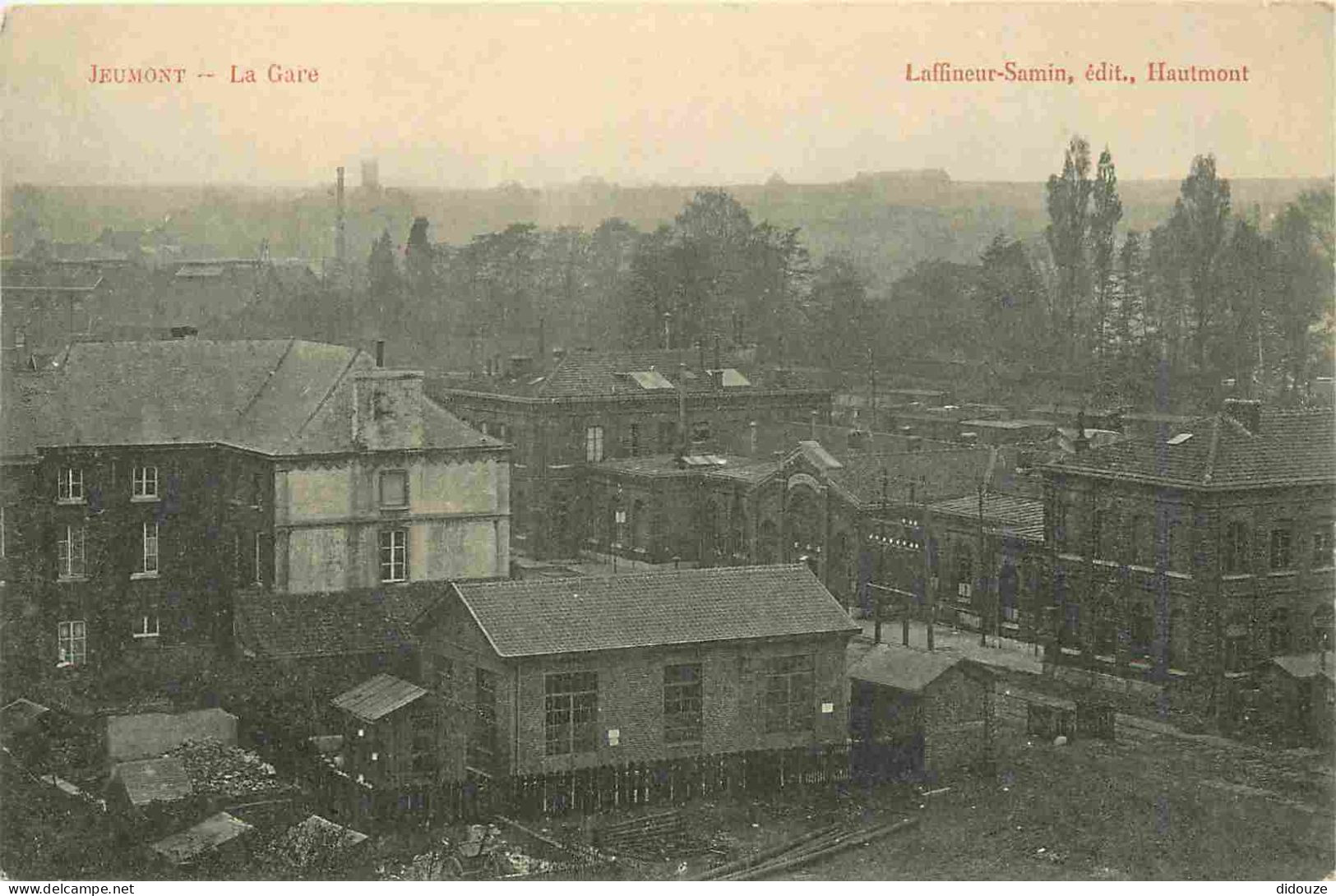 Carte Postale Ancienne - 59 - Jeumont - La gare - Animée - CPA - Voir Scans Recto-Verso