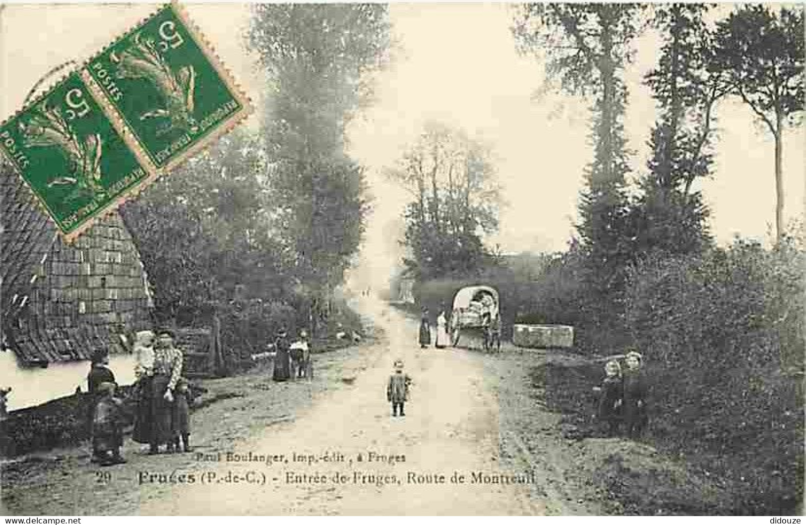 Carte Postale Ancienne - 62 - Fruges - Entrée de Fruges Route de Montreuil - Animé - Ecrite en 1918 - CPA - Voir Scans R