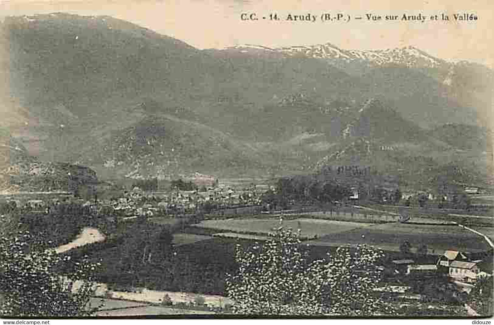 Carte Postale Ancienne - 64 - Arudy - Vue sur Arudy et la Vallée - Correspondance - Voyagée en 1928 - CPA - Voir Scans R