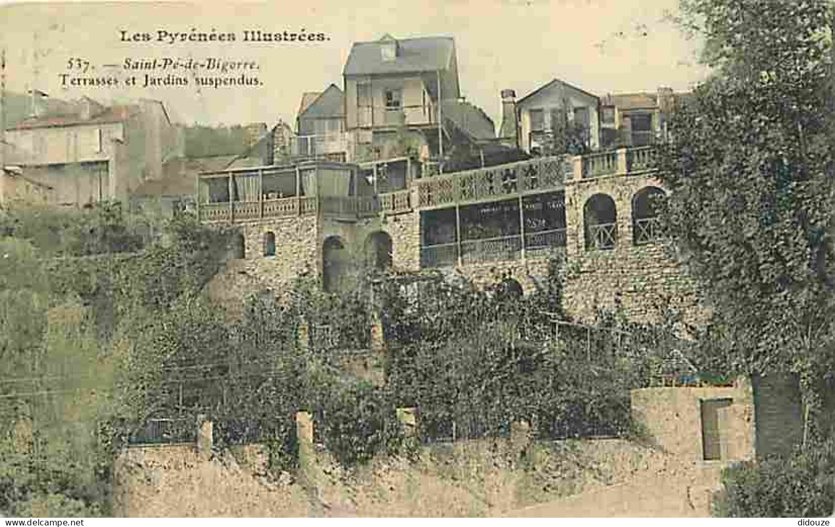 Carte Postale Ancienne - 65 - Saint Pé de Bigorre - Terrasses et jardins suspendus - Colorisée - Etat Coin inférieur dro