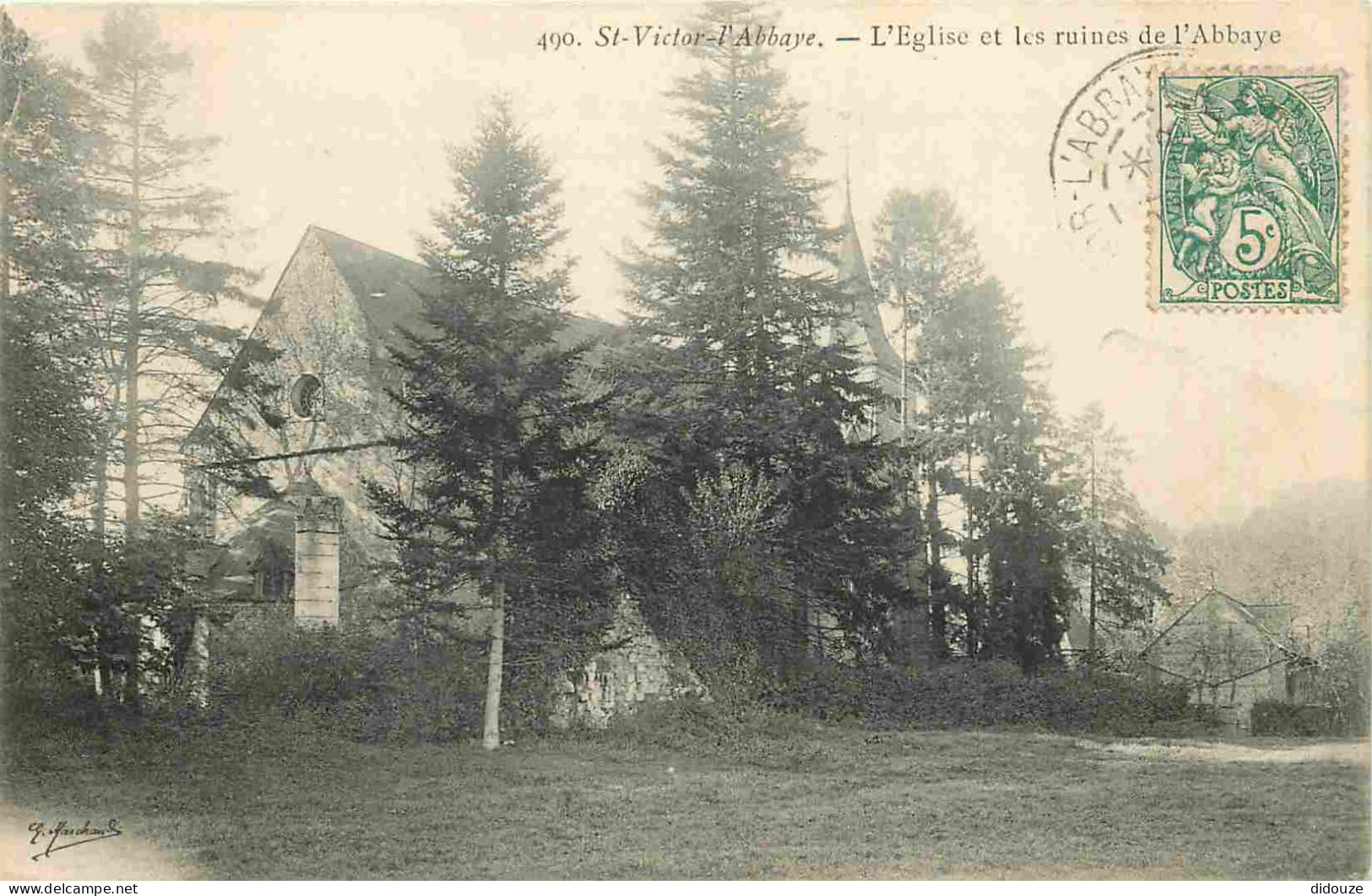 Carte Postale Ancienne - 76 - Saint Victor l'Abbaye - L'Eglise et les ruines de l'Abbaye - CPA - Oblitération ronde de 1