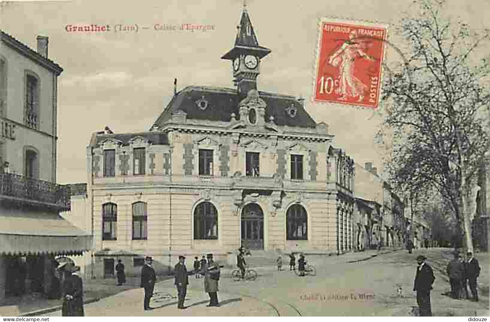 Carte Postale Ancienne - 81 - Graulhet - Caisse d'Epargne - Animée - Correspondance - Oblitération ronde de 1914 - CPA -