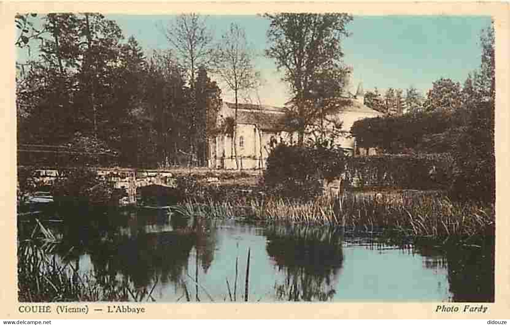 Carte Postale Ancienne - 86 - Couhé - L'Abbaye - Carte Neuve - CPA - Voir Scans Recto-Verso - Poscard - Carta Postal -