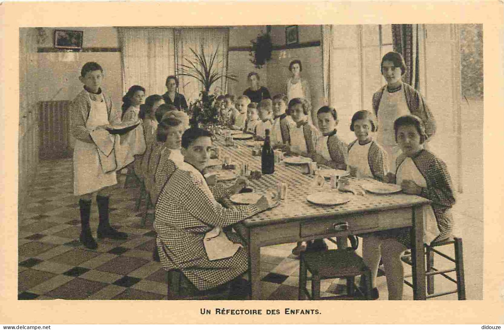 Carte Postale Ancienne - 95 - Cormeilles en Parisis - Fondation Léopold Mourier - Un Réfectoire des enfants - Orphelinat