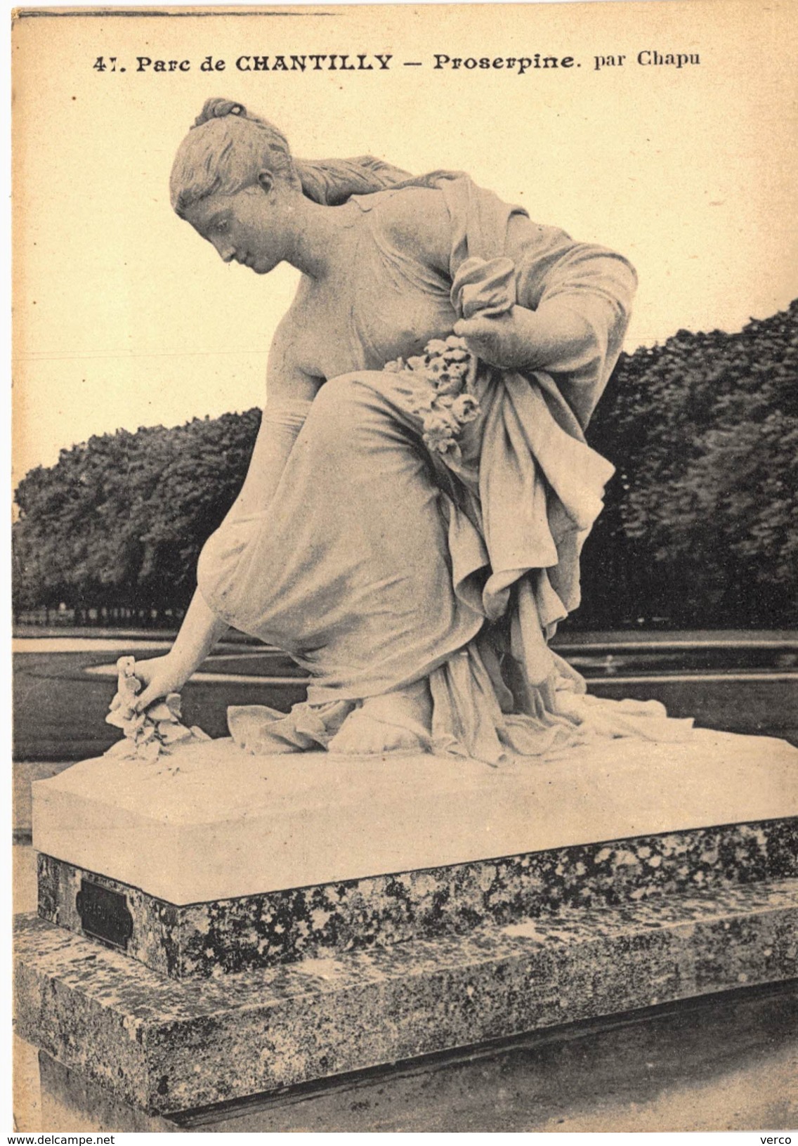Carte postale ancienne de CHANTILLY