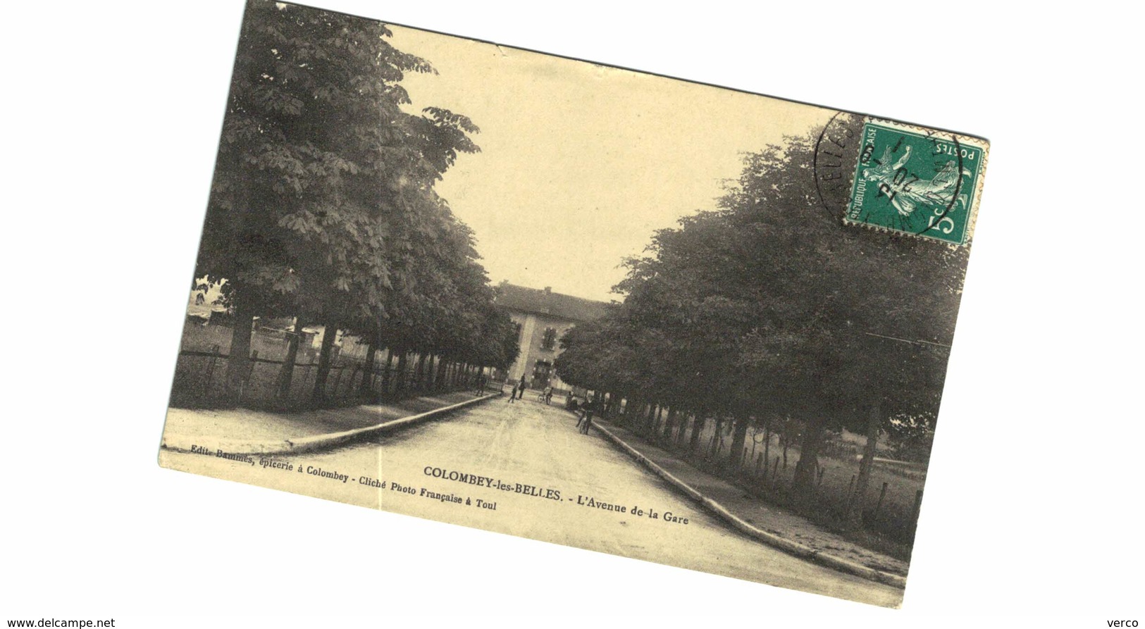 Carte Postale Ancienne de COLOMBEY LES BELLES- L'avenue de la gare