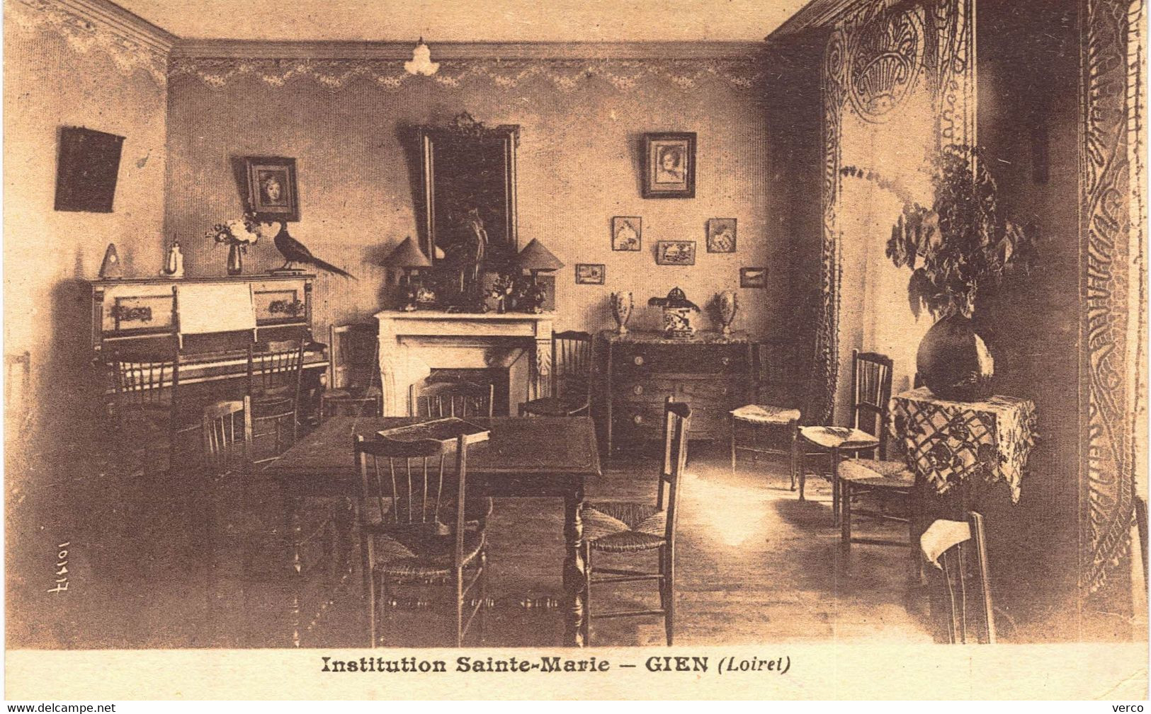Carte POSTALE  Ancienne  de GIEN - Institution Ste MARIE