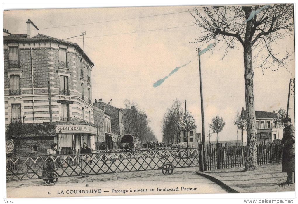 Carte Postale Ancienne de LA COURNEUVE