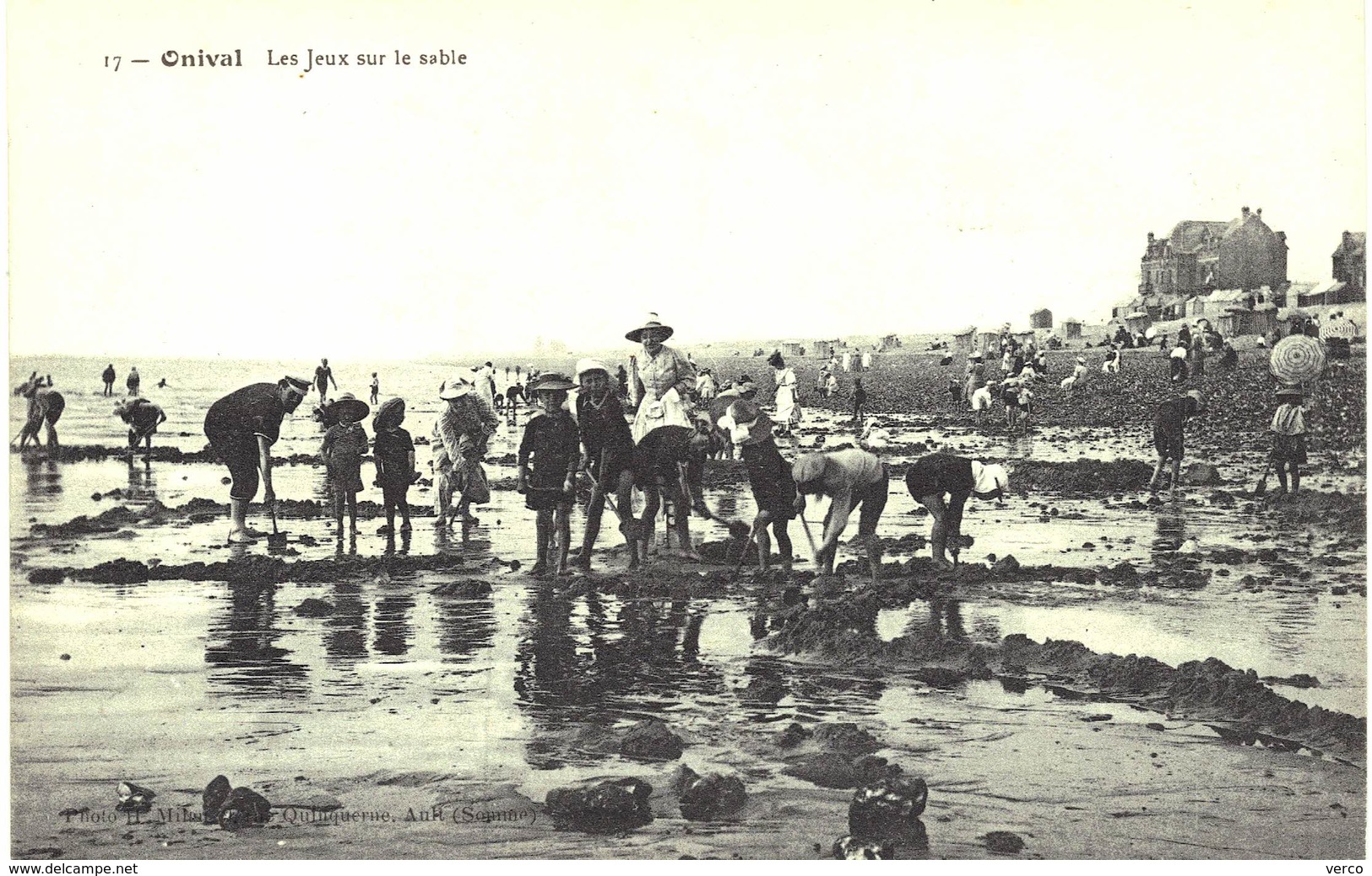 Carte Postale  ANCIENNE de  ONIVAL - Jeux sur le sable