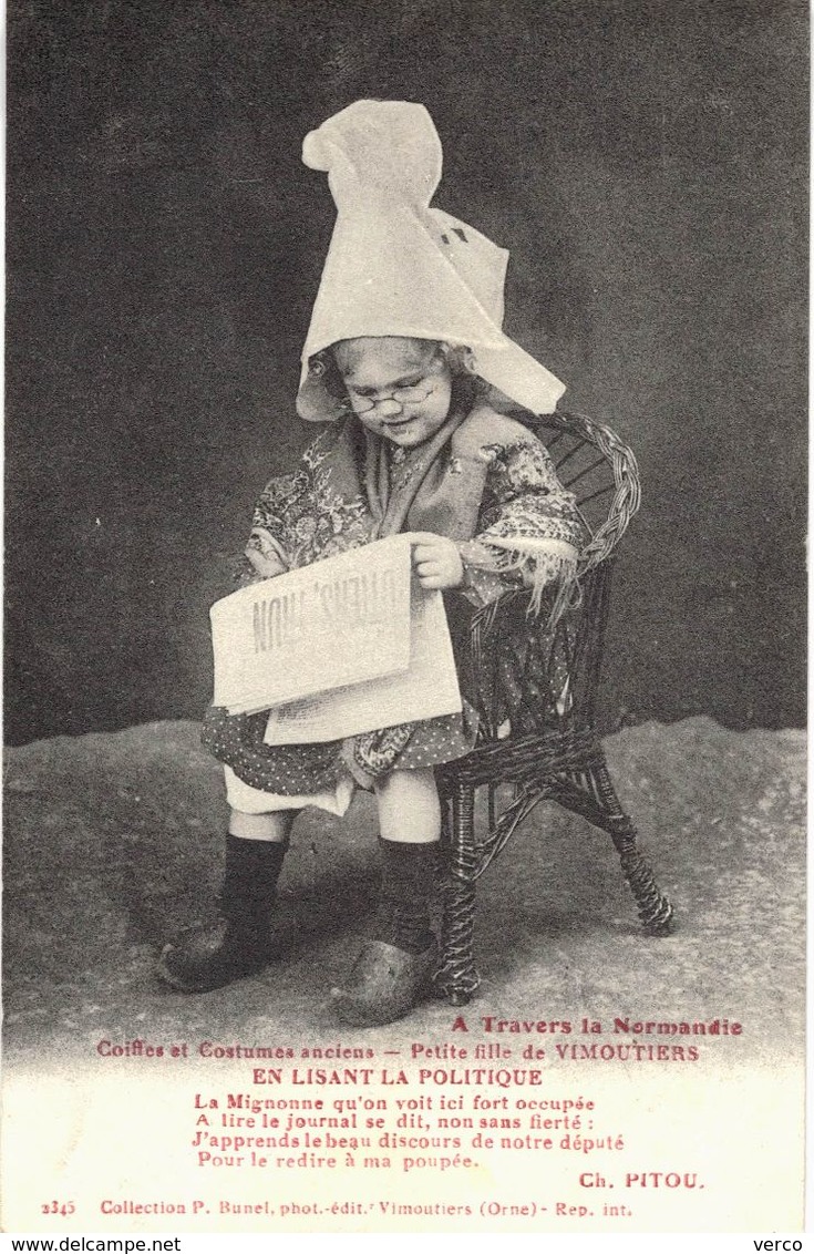Carte POSTALE Ancienne de  VIMOUTIERS - Petite fille lisant le journal