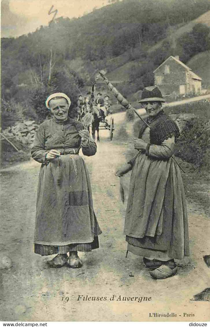 Carte Postale Ancienne - France - Auvergne - Fileuses d'Auvergne - Animée - Folklore Scènes et Types - CPA - Voir Scans
