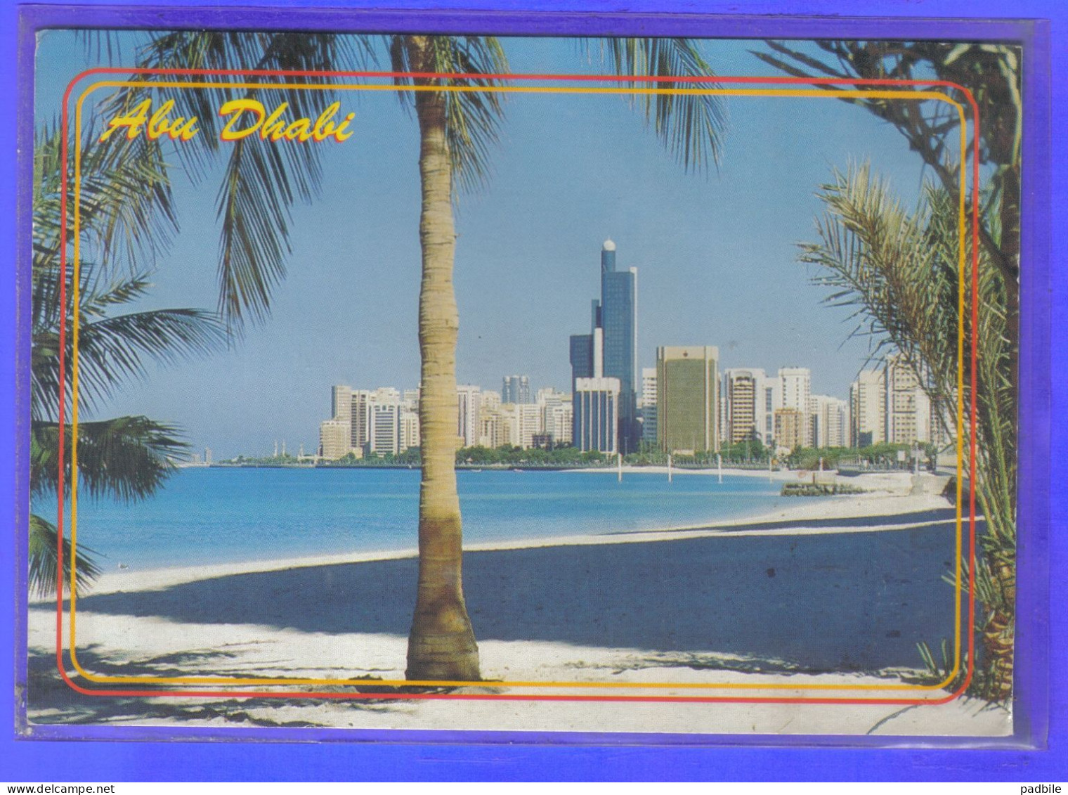 Carte postale  Asie  Emirats Arabes Unis Abu Dhabi  très beau plan