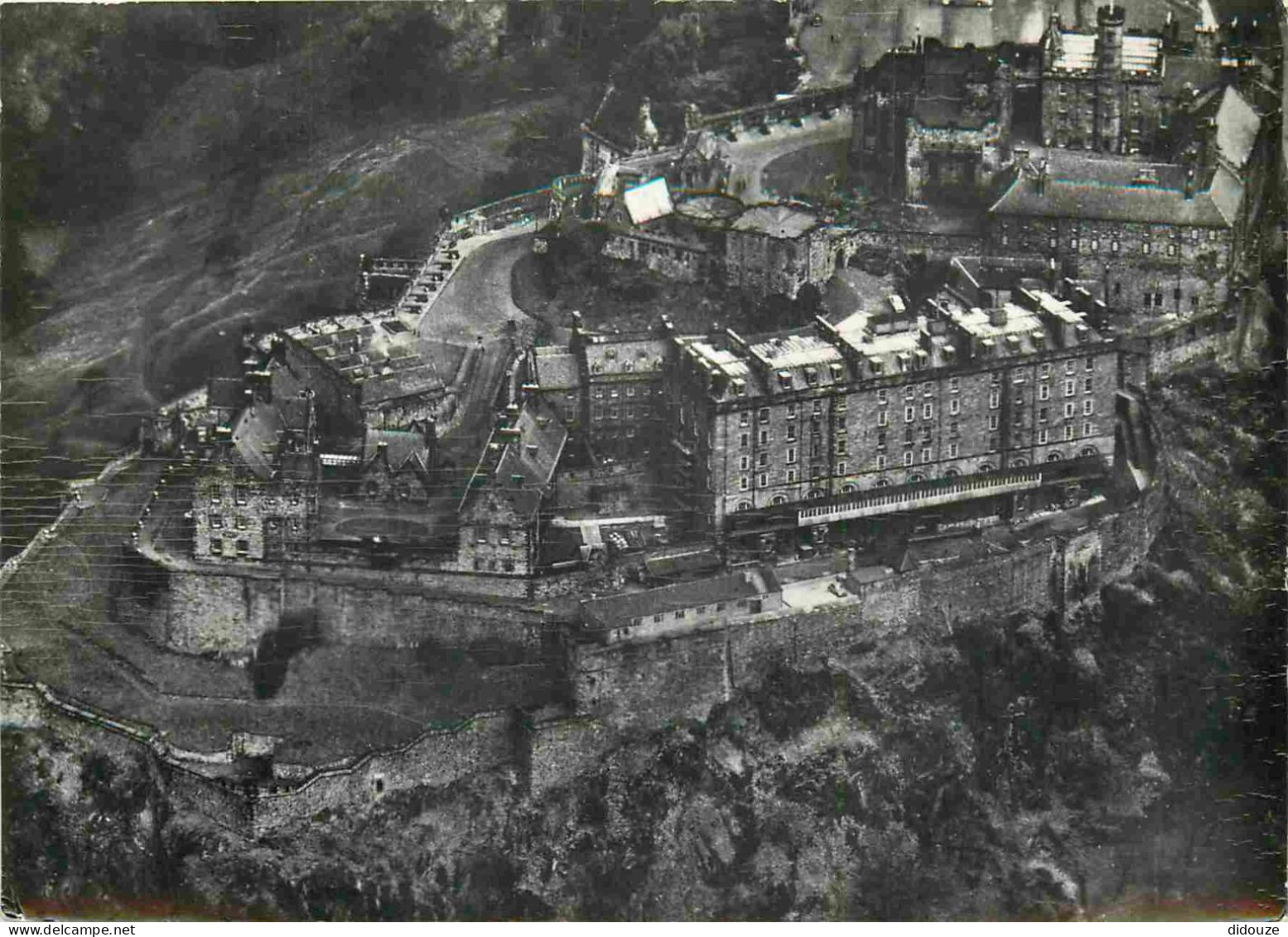 Carte Postale - Ecosse - Edinburgh - Edinburgh Castle from the air - aerial view - Midlothian - CPM - Voir Scans Recto-V